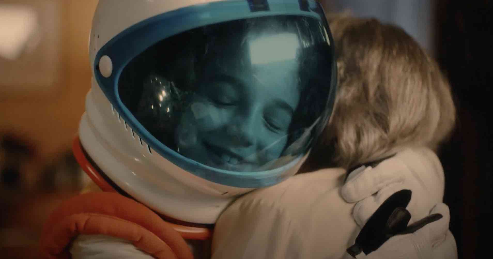 Enfant Ai Génératif Se Faisant Passer Pour Un Astronaute Jouant