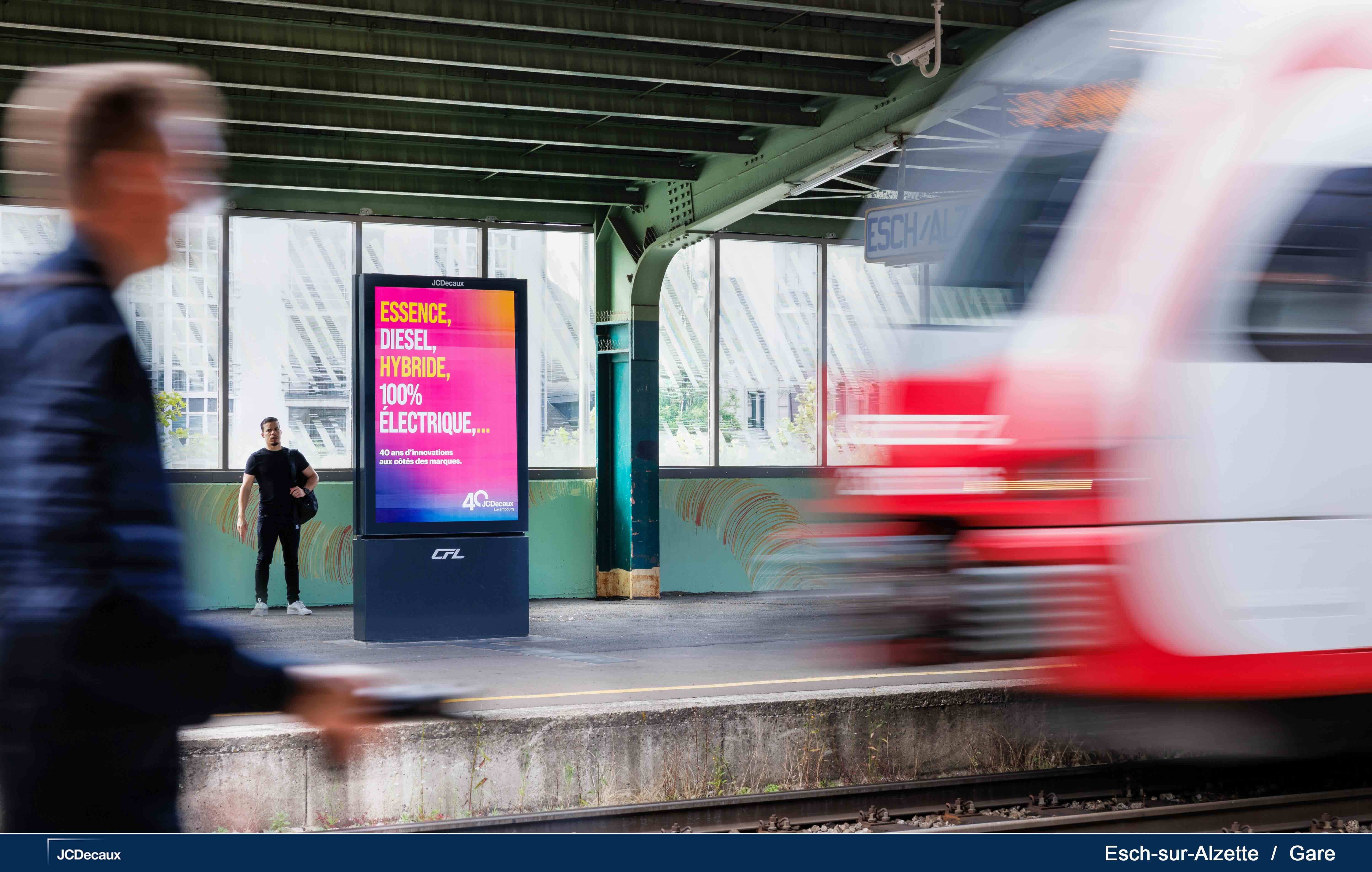 JCDecaux Luxembourg en quarantaine chez Secondfloor et Sunset Events