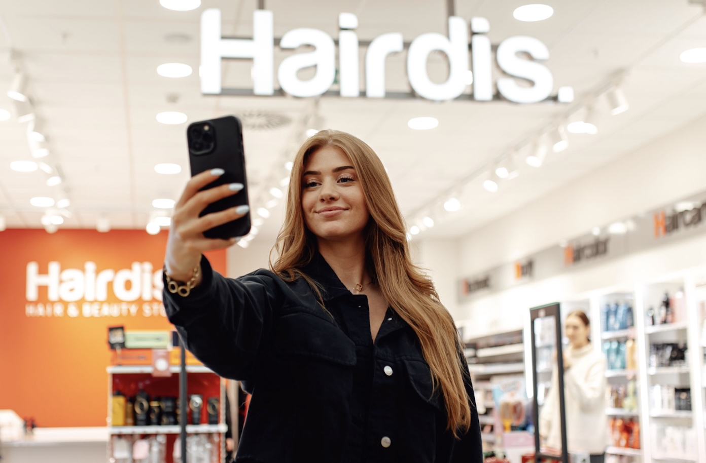 Hairdis soigne son image avec Touch